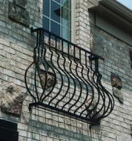 BOWED WALL ORNAMENT