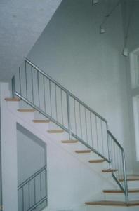 aluminum and stainless cable railing