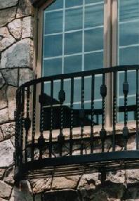 CUSTOM CURVED BALCONY