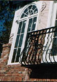 bowed picket balcony